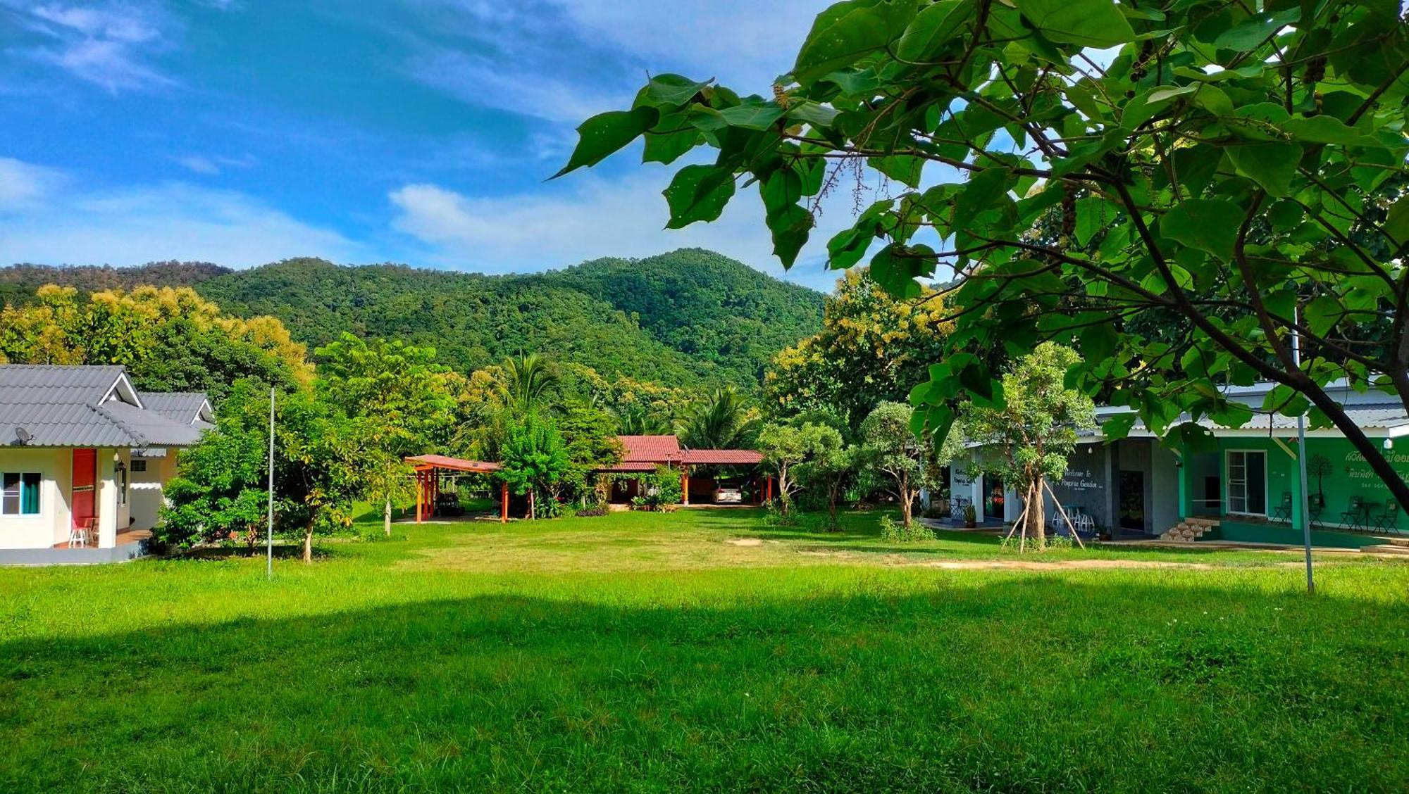 Pimpisa Garden Villa Khuang Kom Exteriör bild